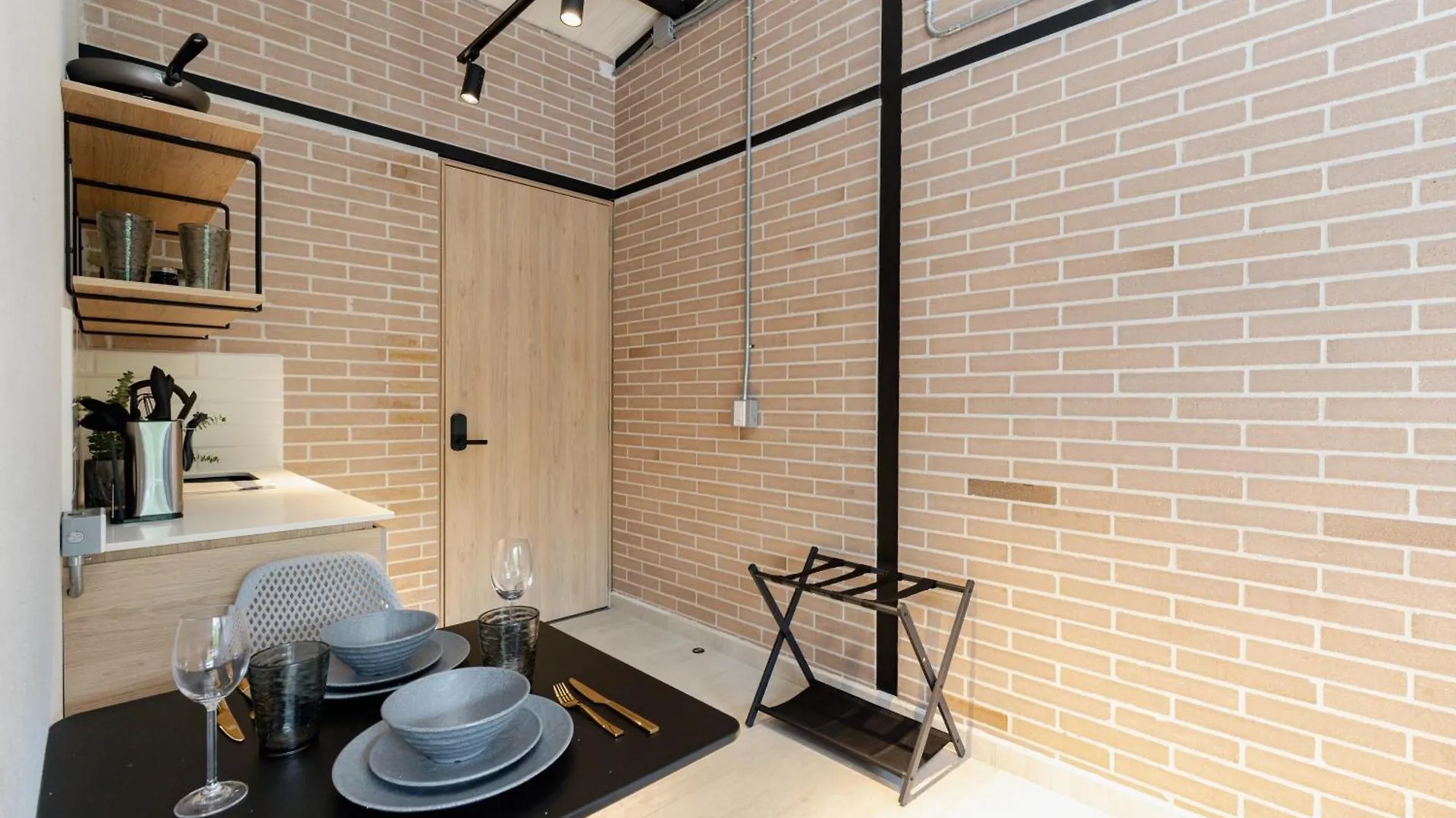 Estancia Serena Para Pareja En Estudio En Laureles Medellin Apartment