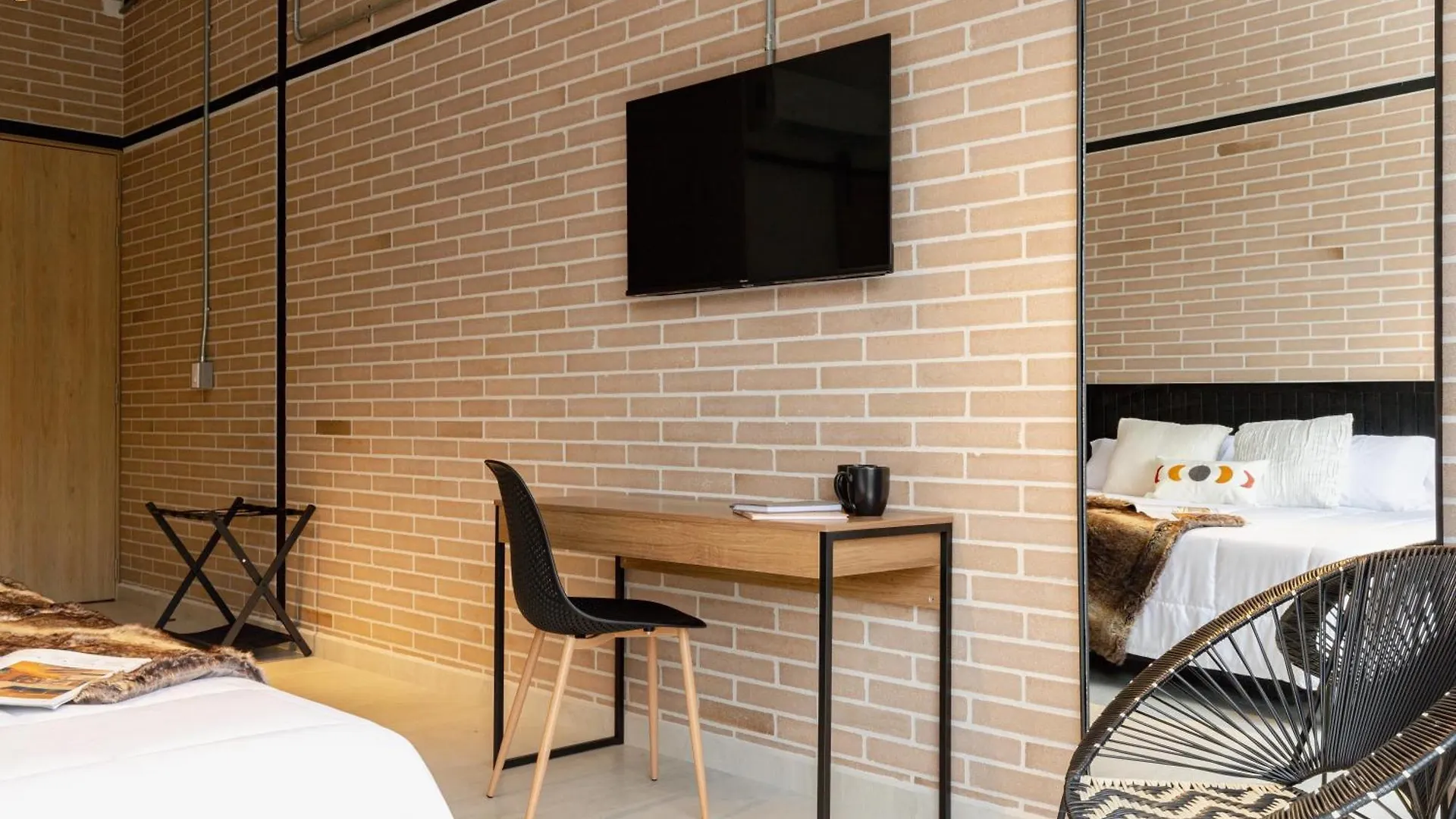 Apartment Estancia Serena Para Pareja En Estudio En Laureles Medellin